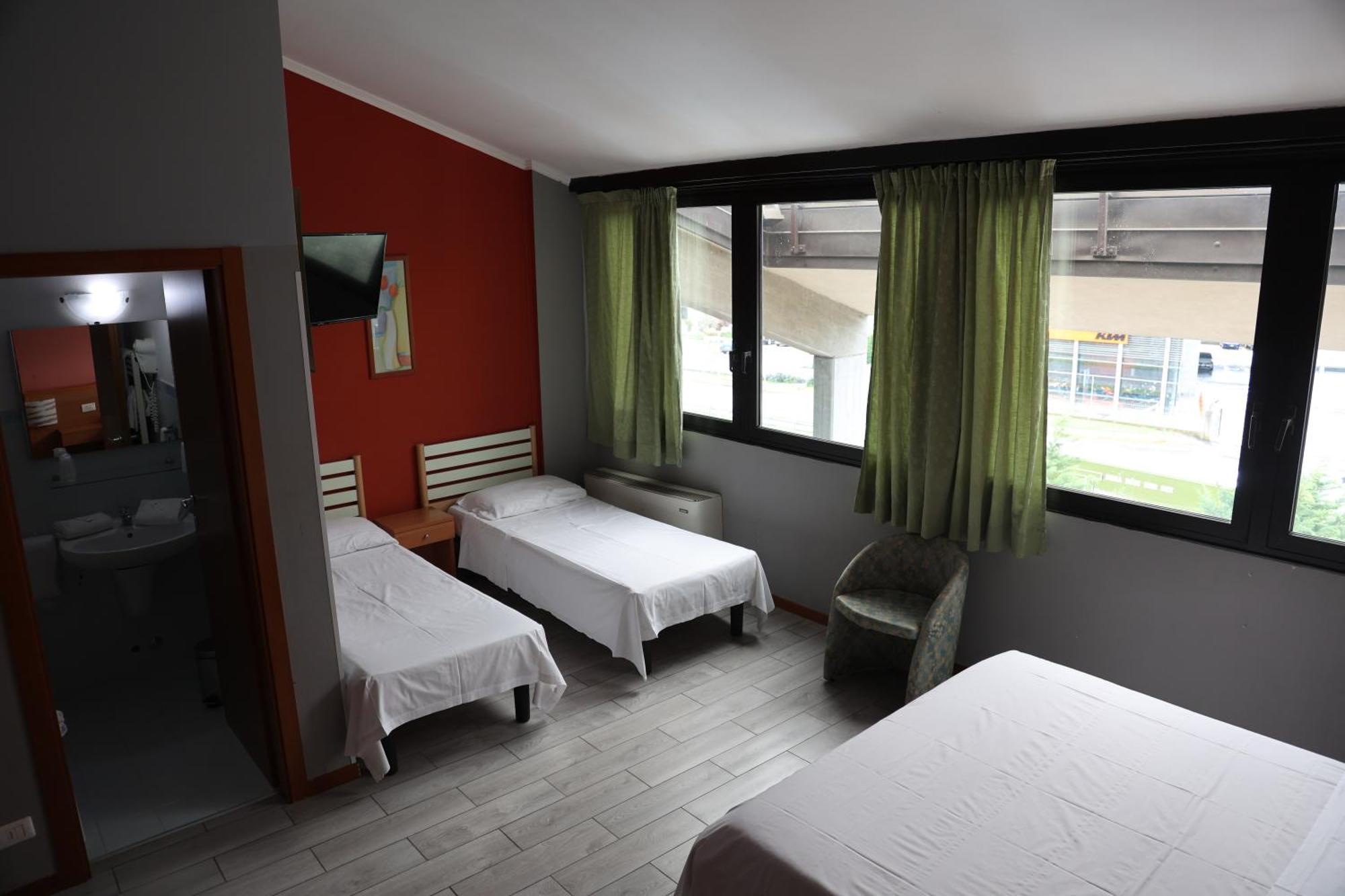 Hotel Garda Аффи Экстерьер фото