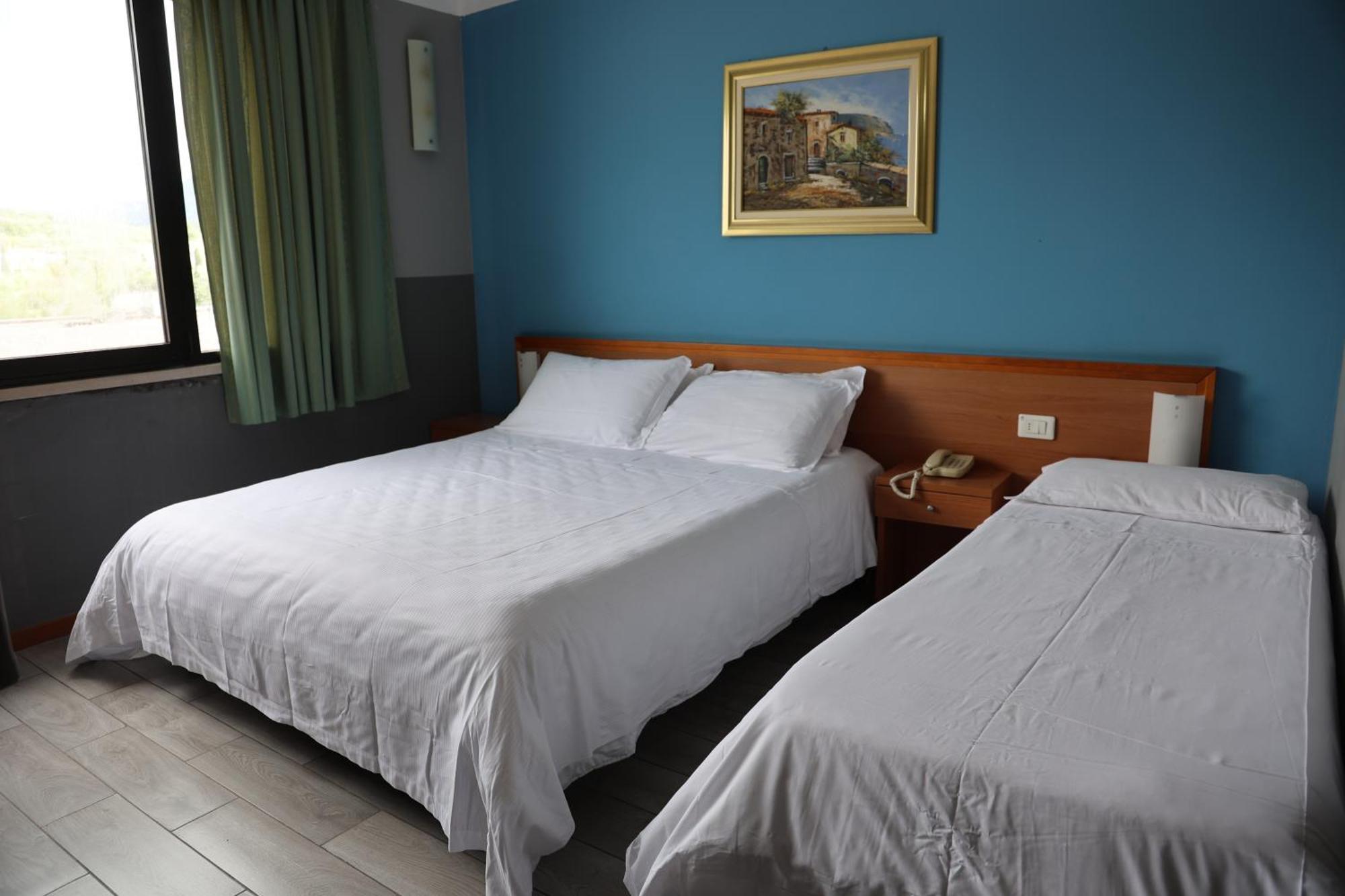 Hotel Garda Аффи Экстерьер фото