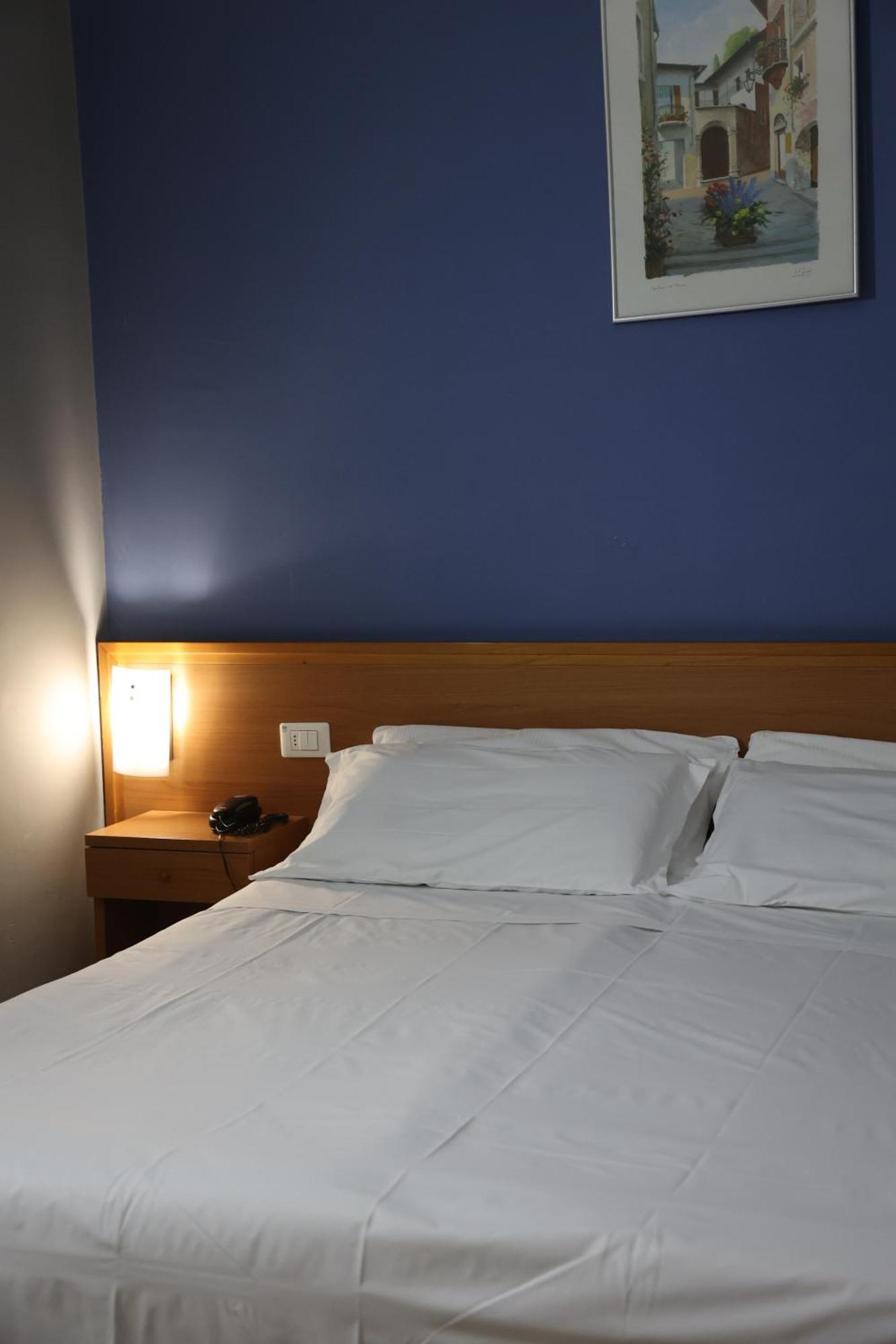 Hotel Garda Аффи Экстерьер фото